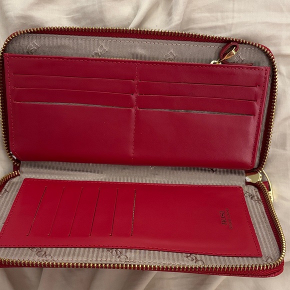 Red Textured Zip Wallet - Picture 2 of 3